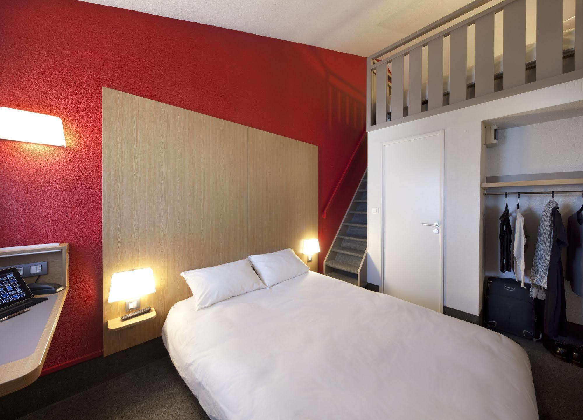 B&B Hotel Calais Coquelles Tunnel Sous La Manche Exteriör bild